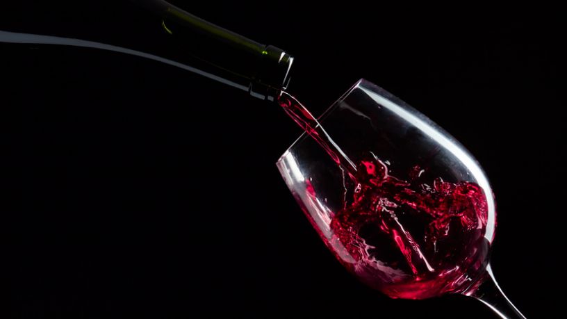 Vinhos sem álcool e tintos leves de Bordeaux: a nova revolução no consumo global de vinho