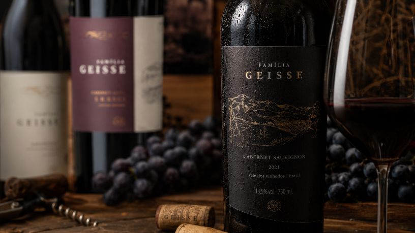 O que as novas premiações internacionais revelam sobre a força dos vinhos brasileiros em 2026?